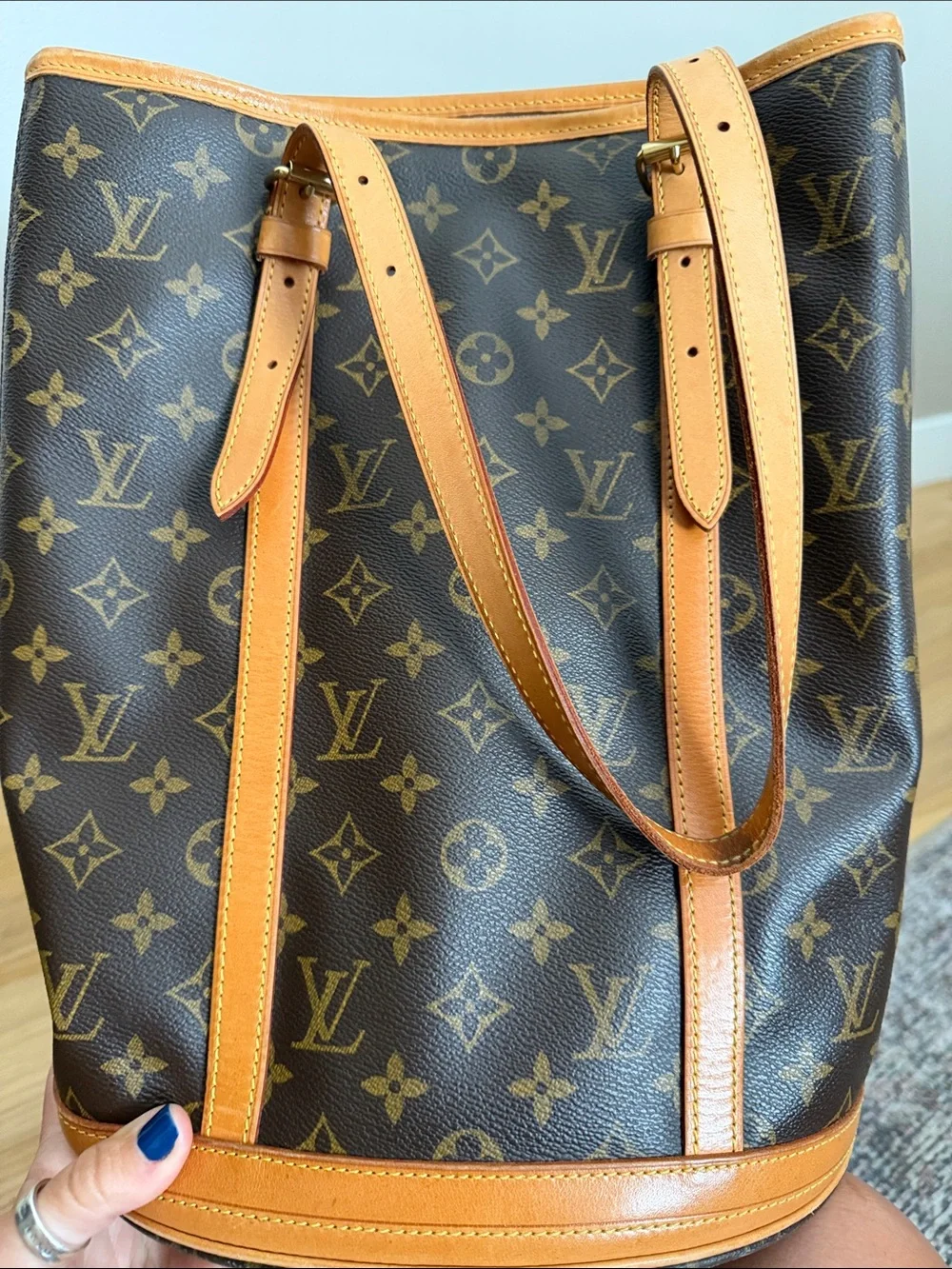Louis Vuitton Monogram Bucket Bag in Dark Brown & Vachetta